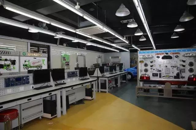 汽車電子技術(shù)應(yīng)用 | 各位老司機(jī),今天我們來談?wù)勚悄芷噡~